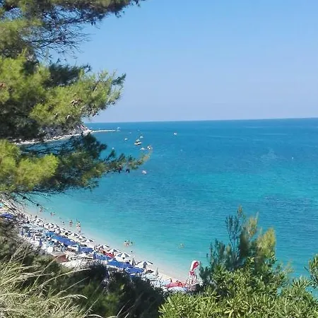 Casabella Casale Immerso Nel Verde