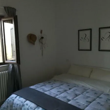 Casabella Casale Immerso Nel Verde