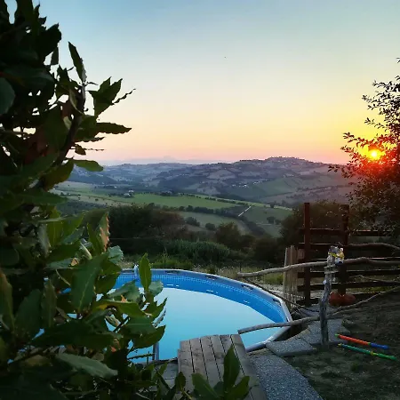 بيت للعطل Casabella Casale Immerso Nel Verde Montecosaro (Marche)